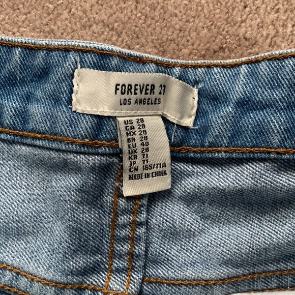 Denim Jean shorts light wash - Picture 3 of 5